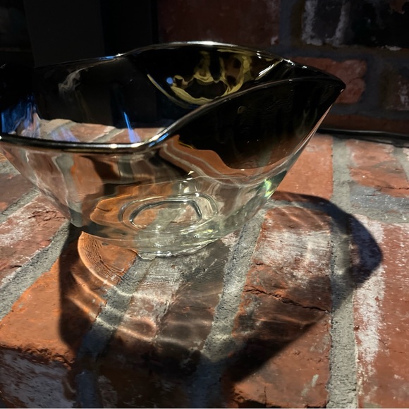 Vintage Bowl Mid Century Silver Fade Glass Triangle Dessert Salad Snacks 9” - Picture 4 of 10